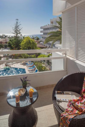  307 BRIGHT, SEA VIEW, AIR CONDITIONING with SWIMMING POOL   Плайя Де Лас Америкас